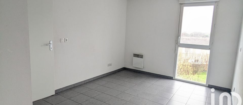 Apartment 2 rooms of 38 m² in Cenon (33150)