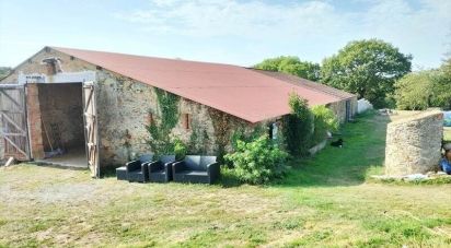 House 6 rooms of 195 m² in Saint-Mathurin (85150)