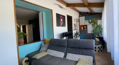 Apartment 3 rooms of 73 m² in Meyreuil (13590)