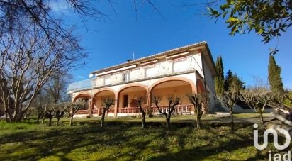 Building in Moissac (82200) of 195 m²