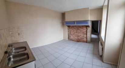 House 5 rooms of 100 m² in Isômes (52190)