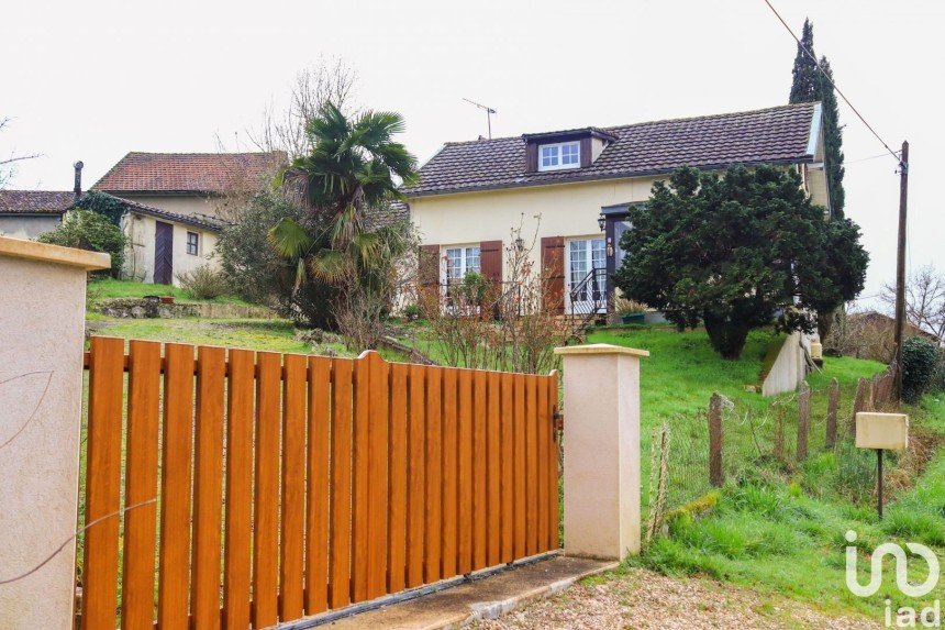 House 5 rooms of 112 m² in Beaupouyet (24400)