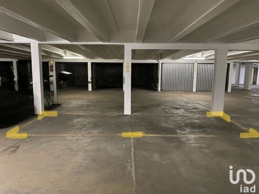 Parking/garage/box de 11 m² à Neuilly-sur-Seine (92200)
