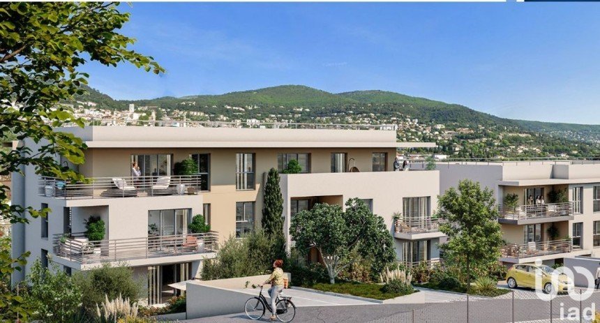 Appartement 3 pièces de 66 m² à Grasse (06130)