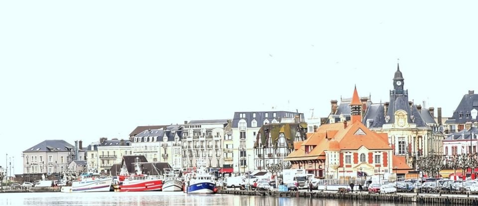 Apartment 1 room of 23 m² in Trouville-sur-Mer (14360)