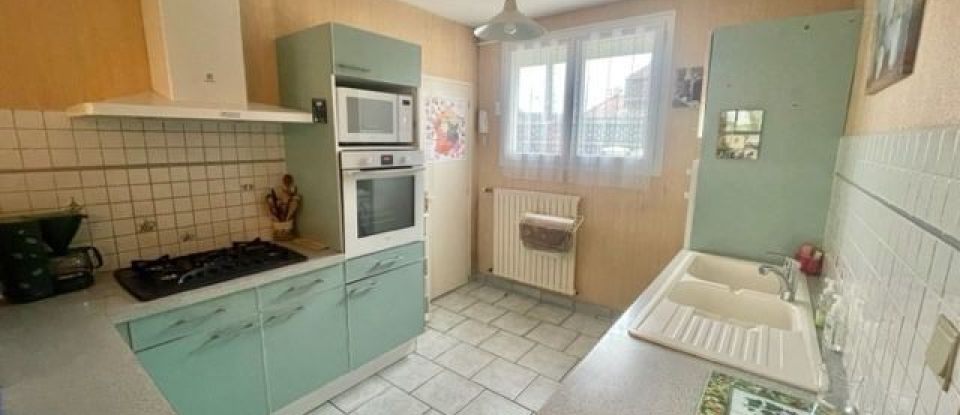 House 4 rooms of 80 m² in Saint-Sébastien-sur-Loire (44230)