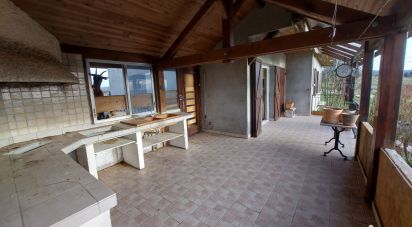 Maison 4 pièces de 101 m² à Sarrogna (39270)