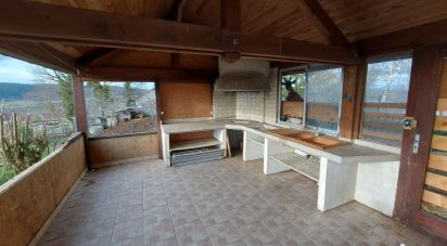 House 4 rooms of 101 m² in Sarrogna (39270)