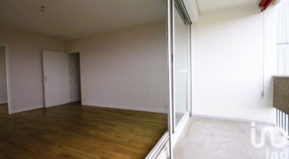 Apartment 4 rooms of 70 m² in Bordeaux (33800)