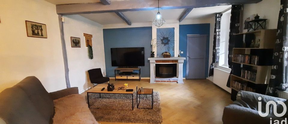 House 6 rooms of 186 m² in Labastide-Saint-Pierre (82370)