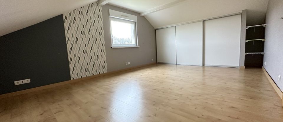 Maison 6 pièces de 155 m² à Haselbourg (57850)