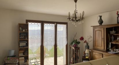 House 6 rooms of 103 m² in Orchamps-Vennes (25390)