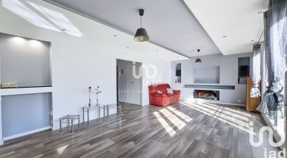 Apartment 4 rooms of 97 m² in Le Plessis-Trévise (94420)