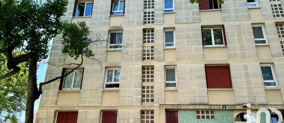 Appartement 3 pièces de 56 m² à Sainte-Geneviève-des-Bois (91700)
