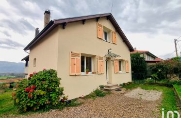 House 4 rooms of 112 m² in Tullins (38210)