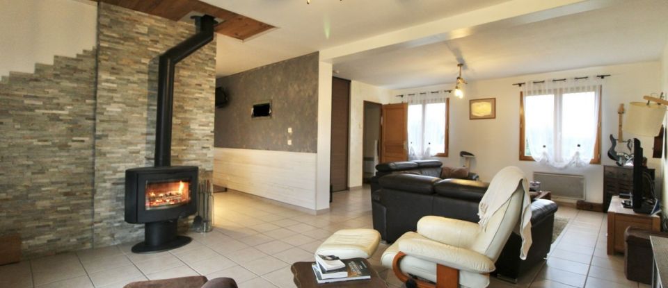 House 8 rooms of 190 m² in Rozoy-le-Vieil (45210)