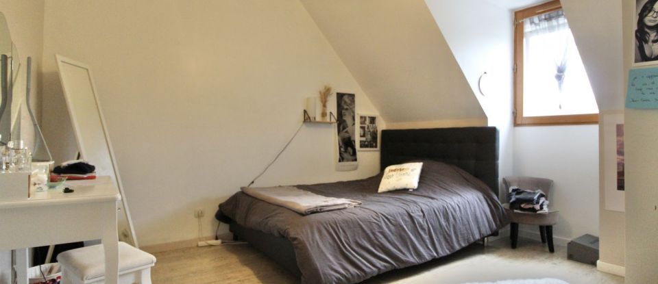 Maison 8 pièces de 190 m² à Rozoy-le-Vieil (45210)