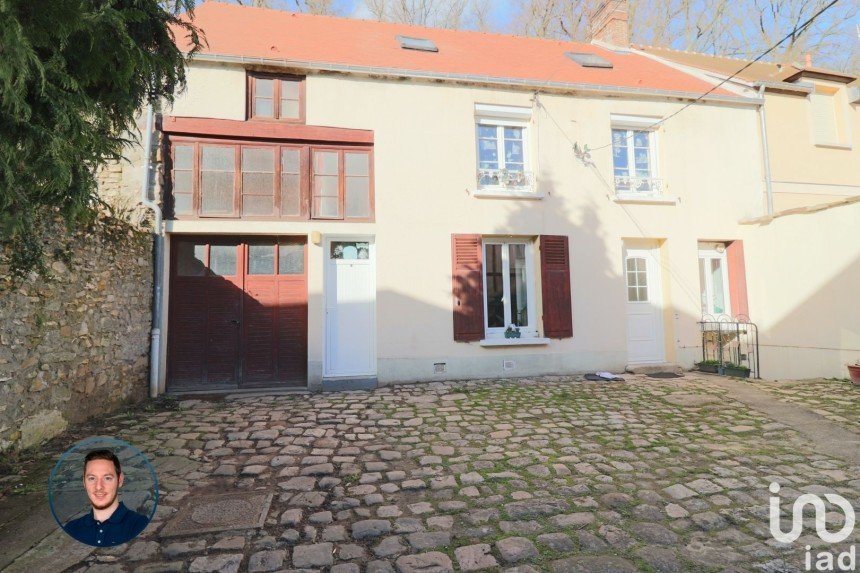 Maison 11 pièces de 213 m² à Épernon (28230)