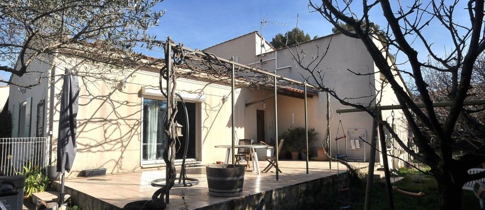 House 7 rooms of 168 m² in Clarensac (30870)