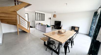 Maison 5 pièces de 109 m² à Cormontreuil (51350)