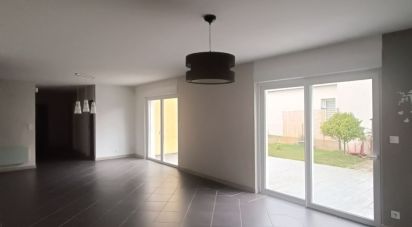 House 5 rooms of 118 m² in Langueux (22360)