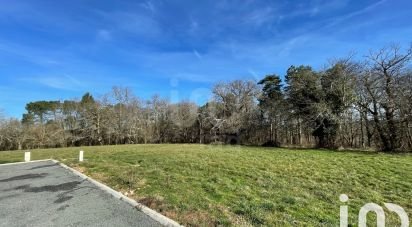 Land of 2,119 m² in - (24380)