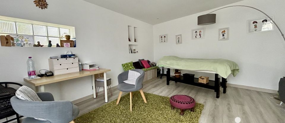 Maison 8 pièces de 190 m² à Pontault-Combault (77340)