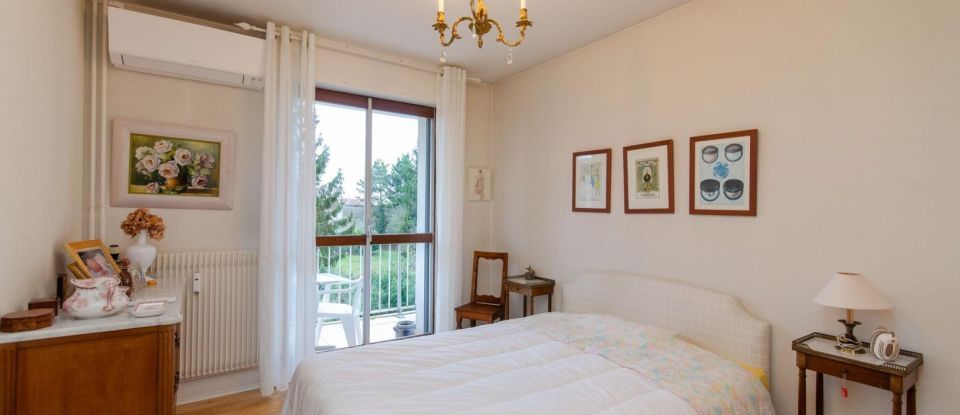 Appartement 4 pièces de 96 m² à Châlons-en-Champagne (51000)