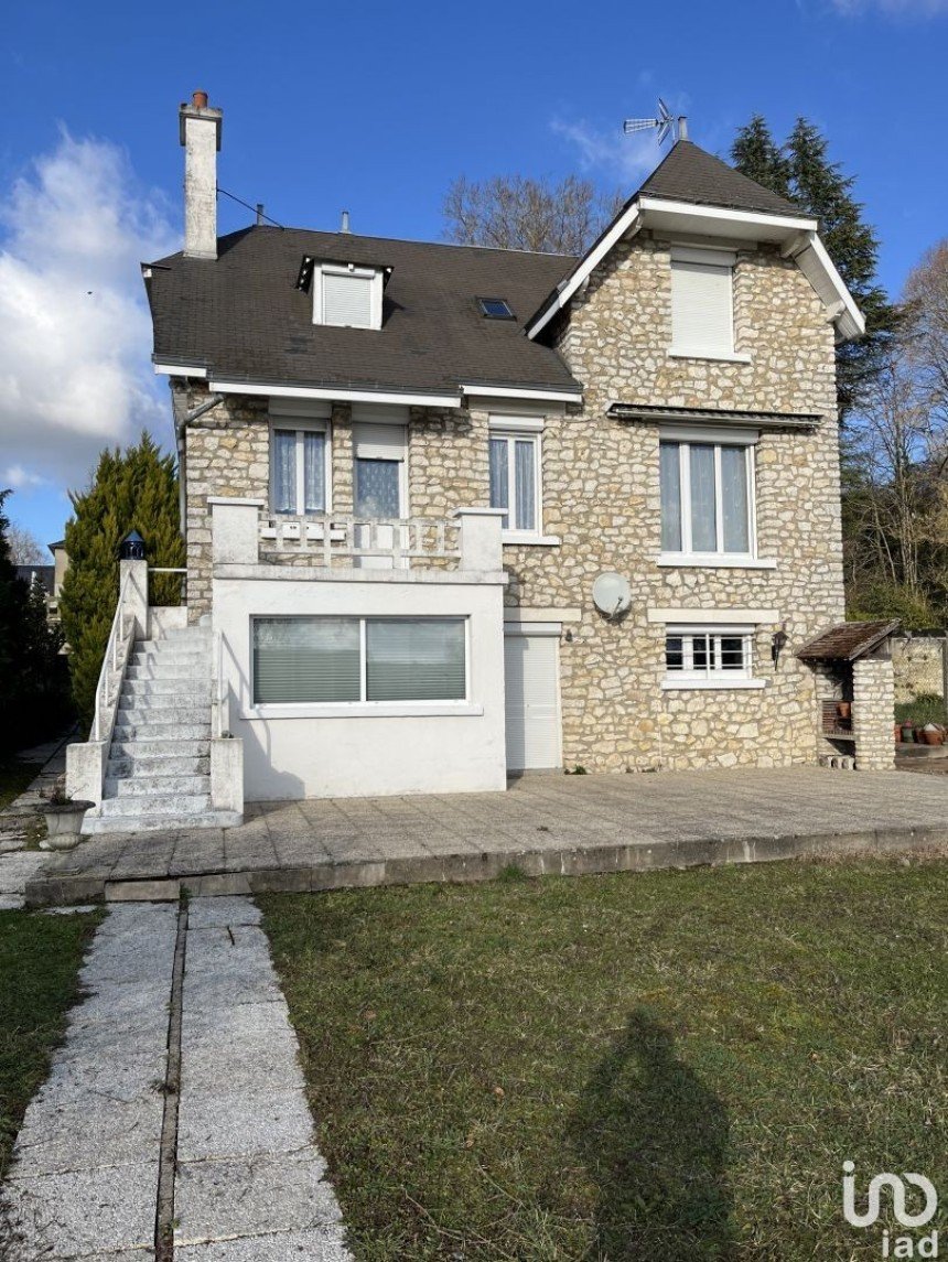 Maison 6 pièces de 125 m² à Montrichard Val de Cher (41400)