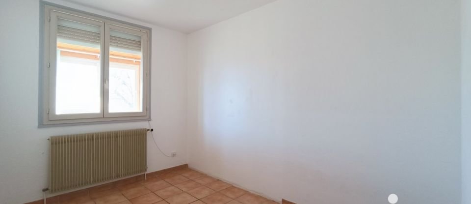 House 4 rooms of 85 m² in Pont-du-Château (63430)