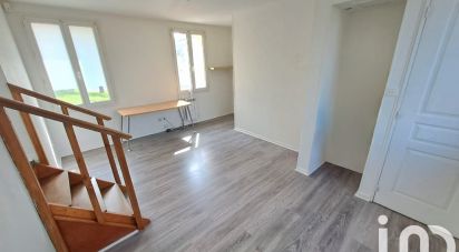 Building in Grand-Couronne (76530) of 120 m²