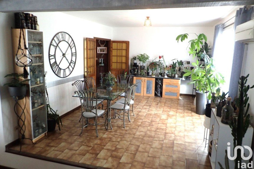 House 7 rooms of 160 m² in Thuir (66300)