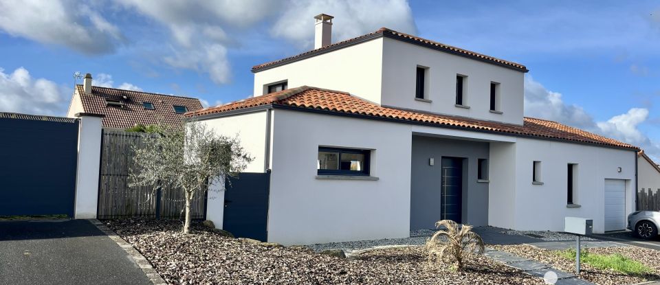 Traditional house 4 rooms of 116 m² in Sèvremoine (49230)