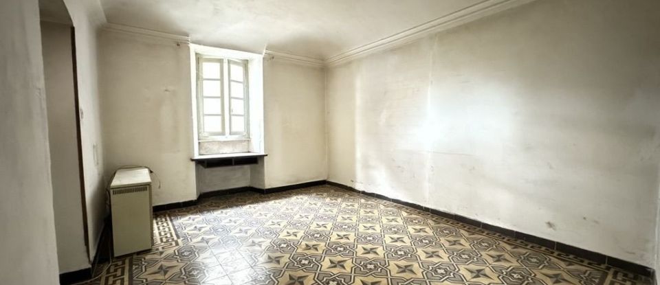 House 7 rooms of 98 m² in Saint-Paul-le-Jeune (07460)