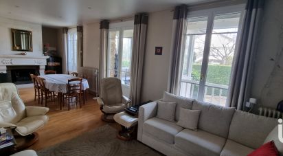 House 8 rooms of 173 m² in Herblay (95220)