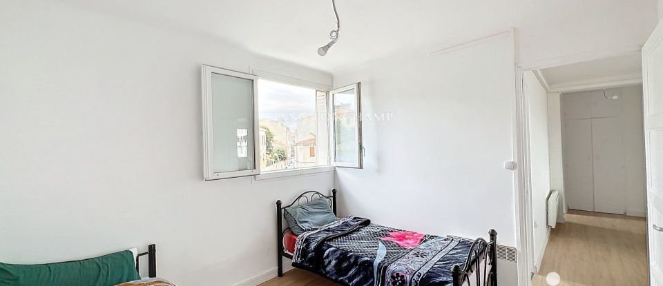 Appartement 3 pièces de 48 m² à Marseille (13003)