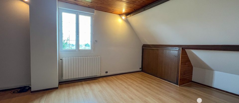 Pavilion 9 rooms of 205 m² in Charbuy (89113)