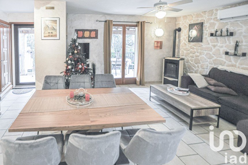 Maison traditionnelle 5 pièces de 105 m² à Villeneuve (04180)