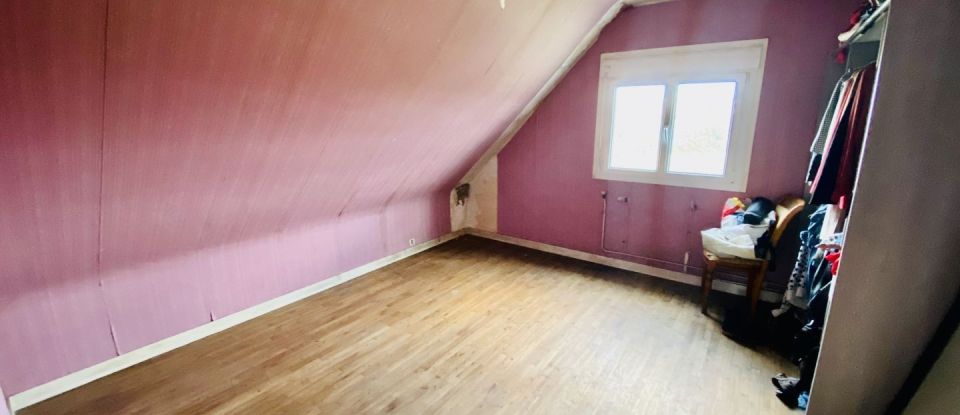 House 4 rooms of 145 m² in Lannion (22300)