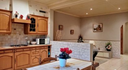 House 5 rooms of 137 m² in Marseille (13010)