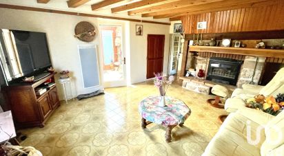 Maison traditionnelle 4 pièces de 108 m² à Saint-Alban-d'Ay (07790)