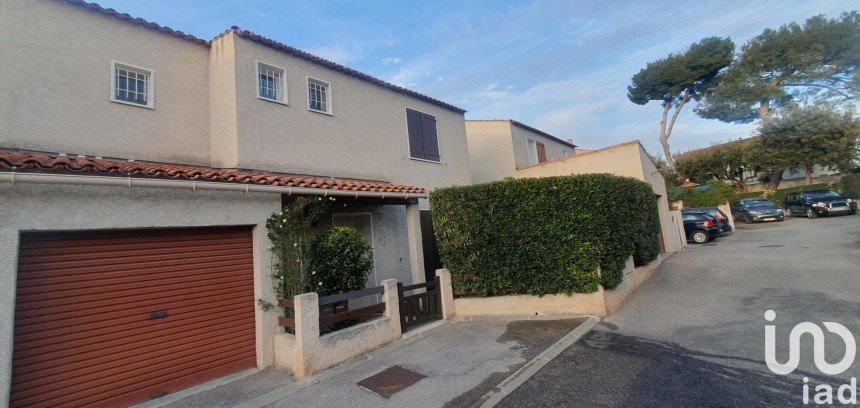 Maison de village 5 pièces de 104 m² à Marseille (13013)