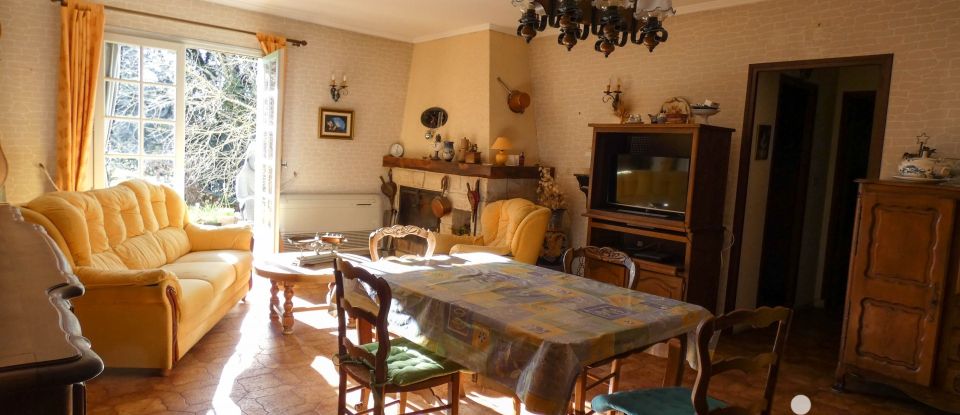 Maison traditionnelle 4 pièces de 96 m² à Saint-Geniès-des-Mourgues (34160)