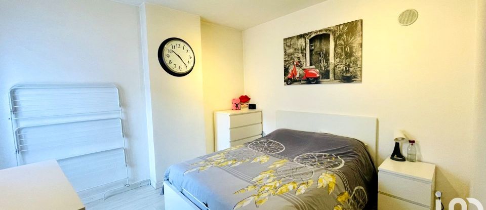 Appartement 4 pièces de 67 m² à La Londe-les-Maures (83250)