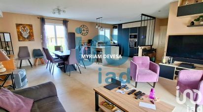 House 6 rooms of 140 m² in Rancé (01390)