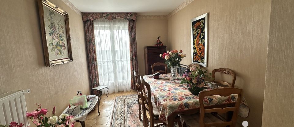 Apartment 3 rooms of 79 m² in Tours (37200)