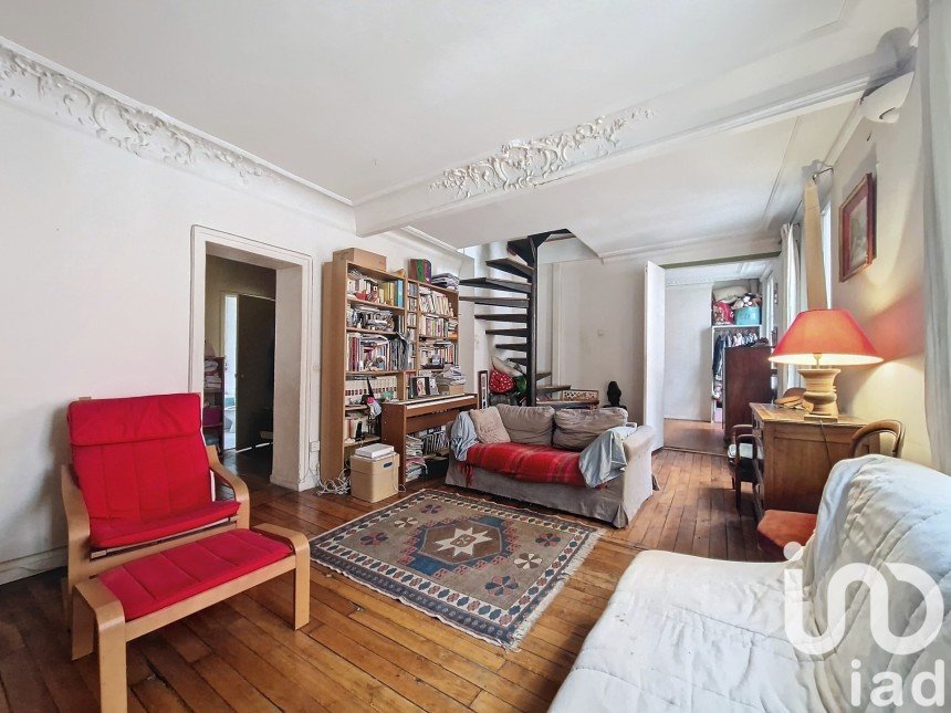 Duplex 4 rooms of 67 m² in Paris (75018)