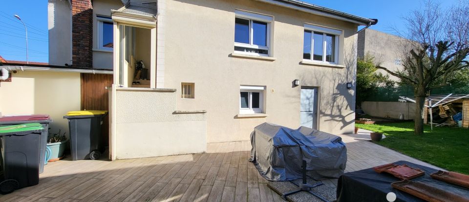 Maison 6 pièces de 125 m² à Savigny-sur-Orge (91600)