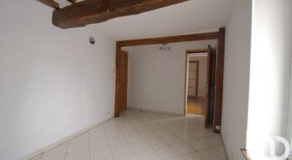Apartment 2 rooms of 28 m² in Cernay-la-Ville (78720)