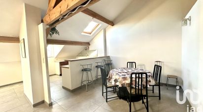 Apartment 2 rooms of 67 m² in Hyères (83400)